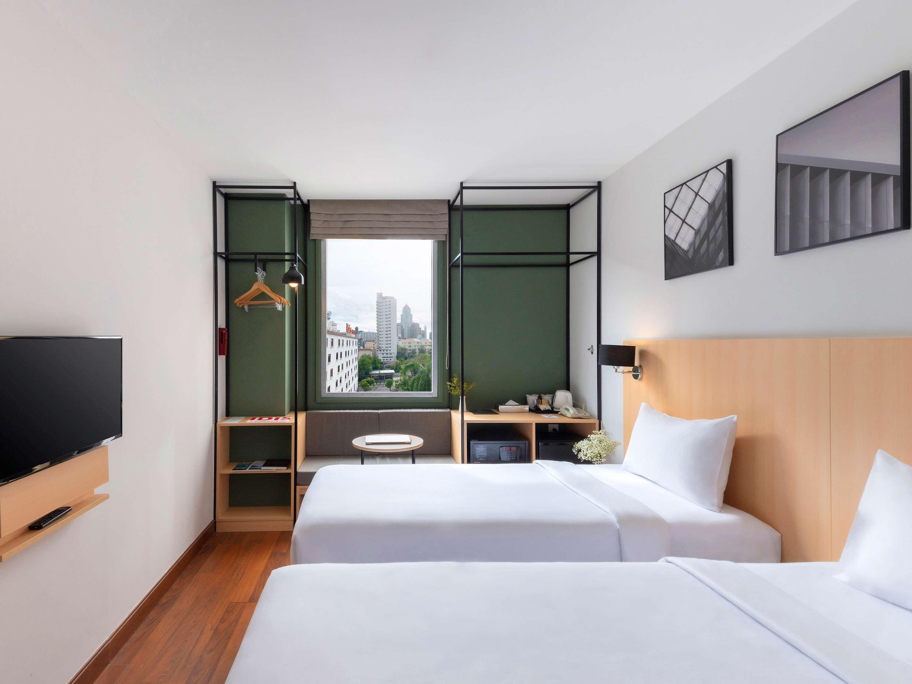 Ibis Bangkok Sukhumvit 4 Hotel Exterior photo