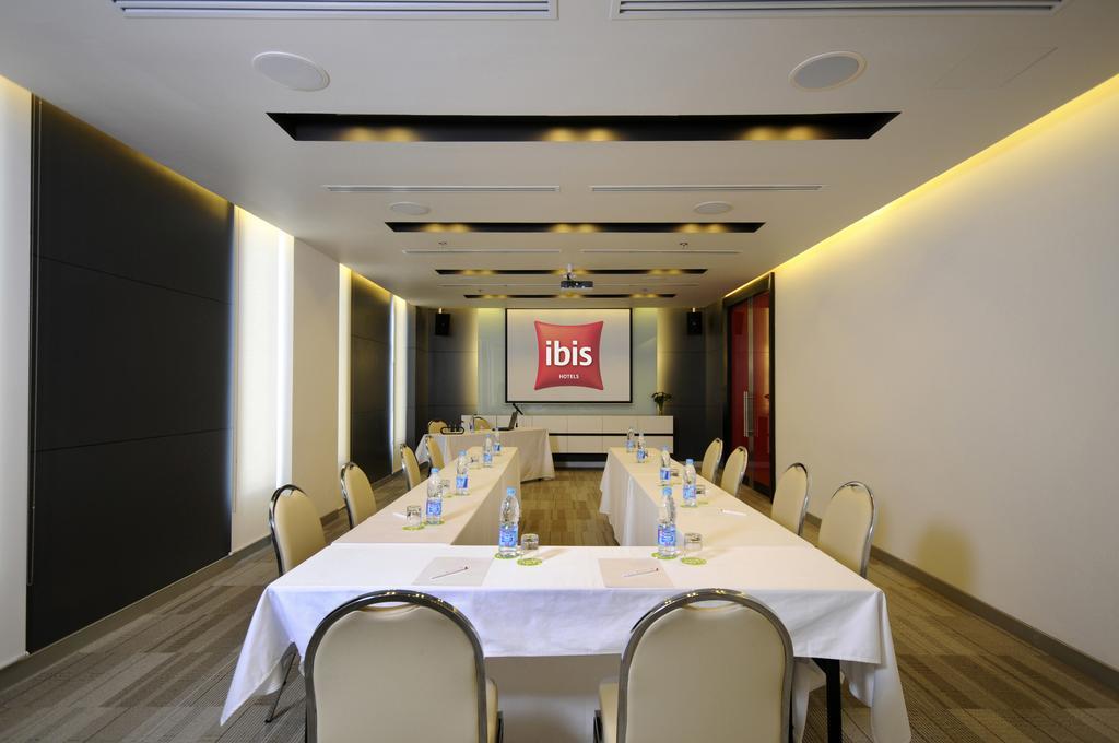 Ibis Bangkok Sukhumvit 4 Hotel Exterior photo