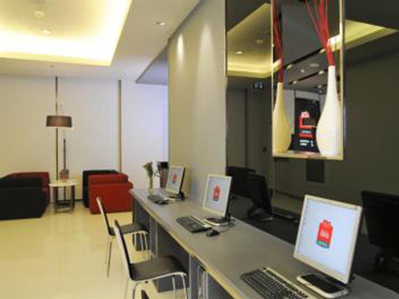 Ibis Bangkok Sukhumvit 4 Hotel Exterior photo